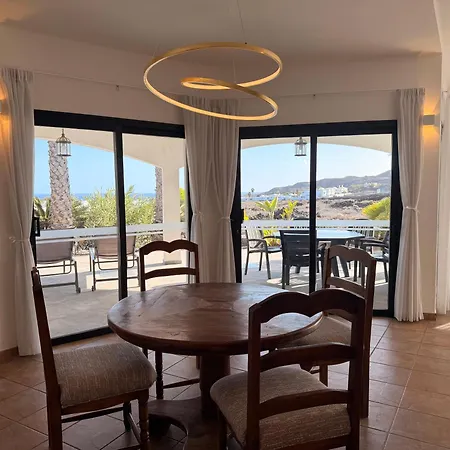 Casa Ronda Charco del Palo